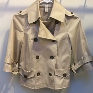 Banana Republic crop trench coat in XS
